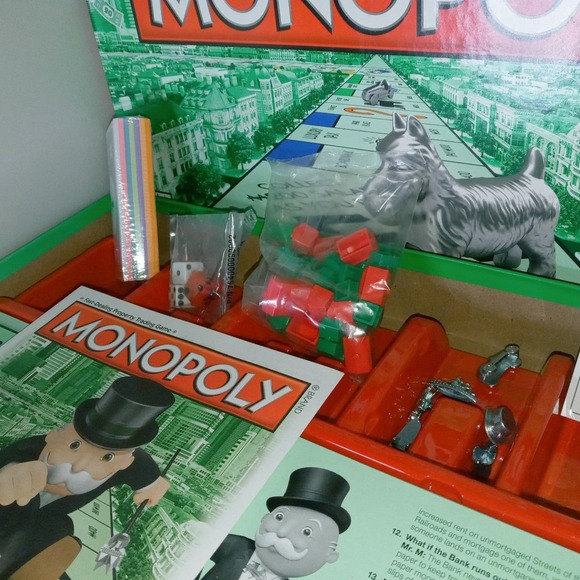 Monopoly 2013 Edition New  mostly - Picture 2 of 3